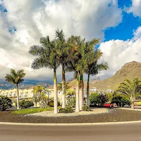 Апартаменты Tenerifeopenhome Townhouse Oasis Fanabe 40 *